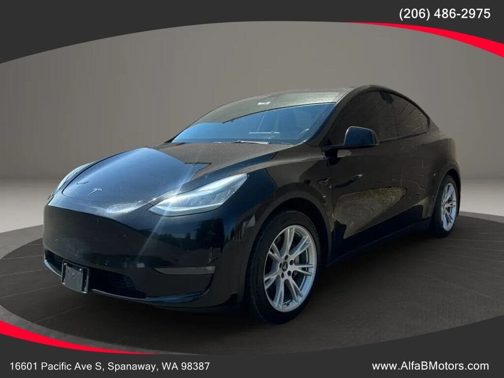 2021 TESLA Model Y