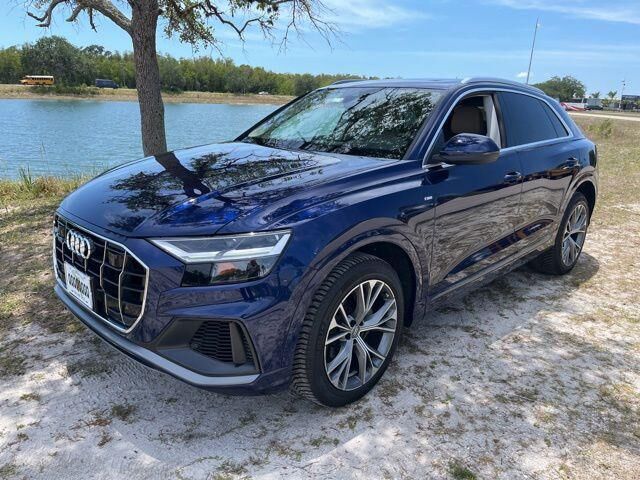 2020 AUDI Q8