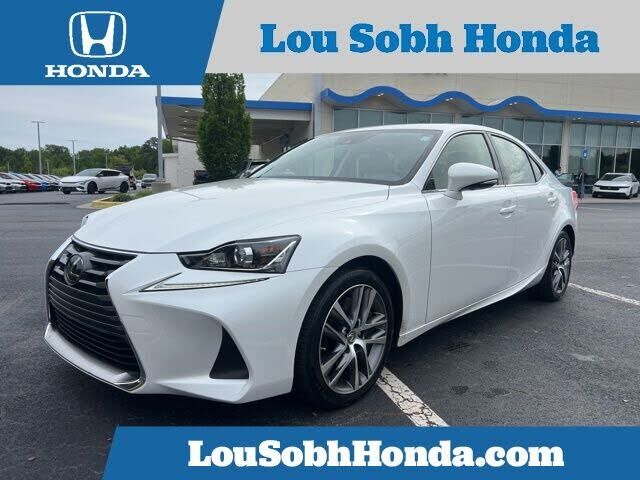 2018 LEXUS IS