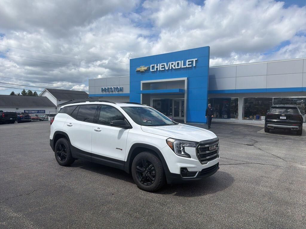 2023 GMC Terrain