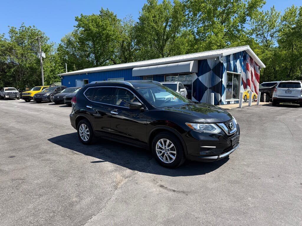 2017 NISSAN Rogue
