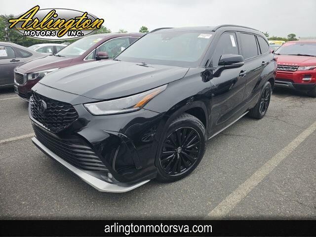2016 INFINITI QX80