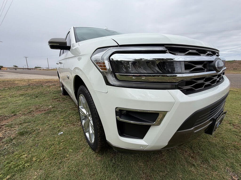 2024 FORD Expedition