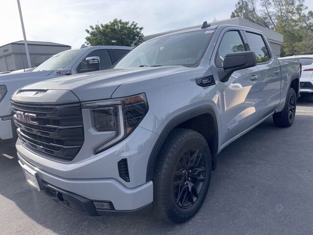 2024 GMC Sierra