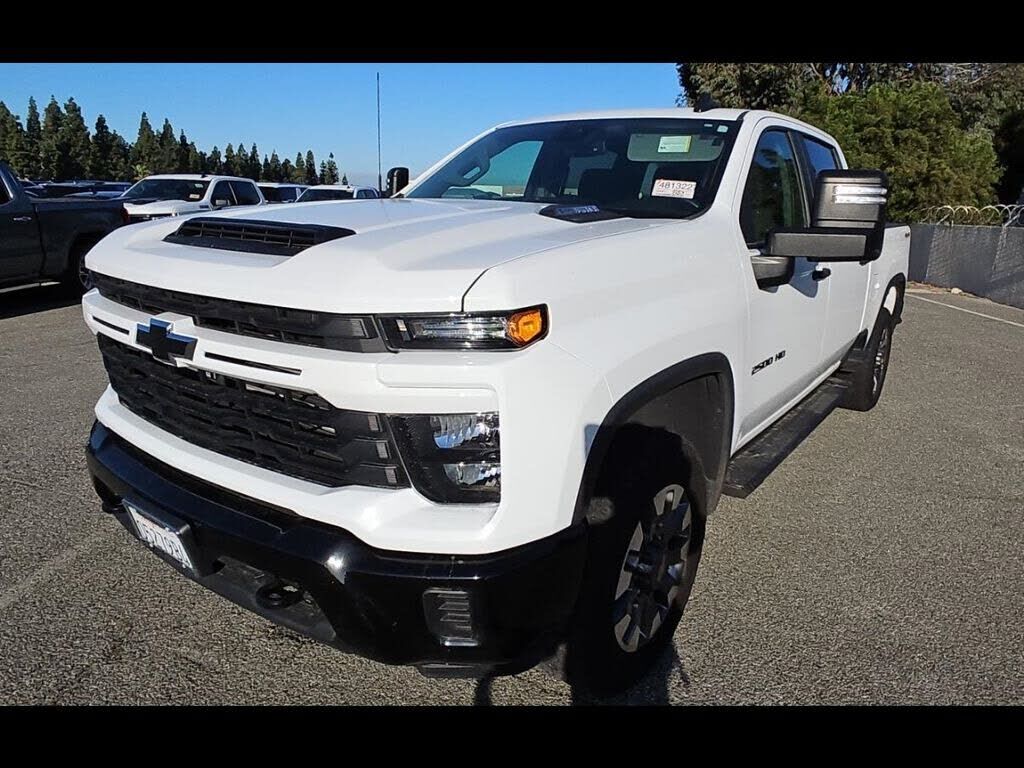 2024 CHEVROLET Silverado HD