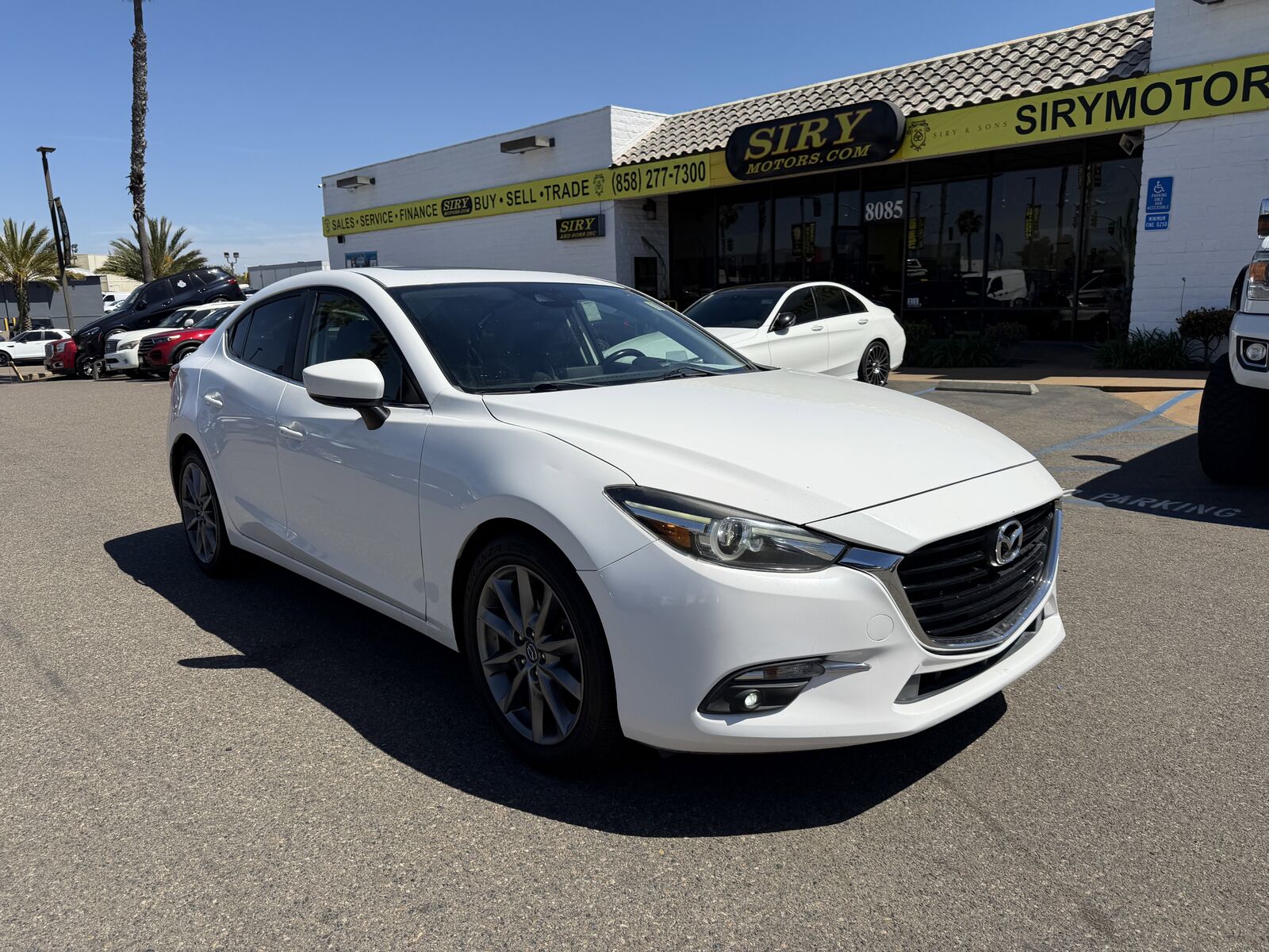 2018 MAZDA Mazda3
