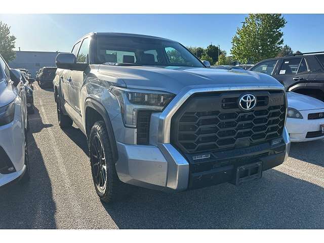 2023 TOYOTA Tundra