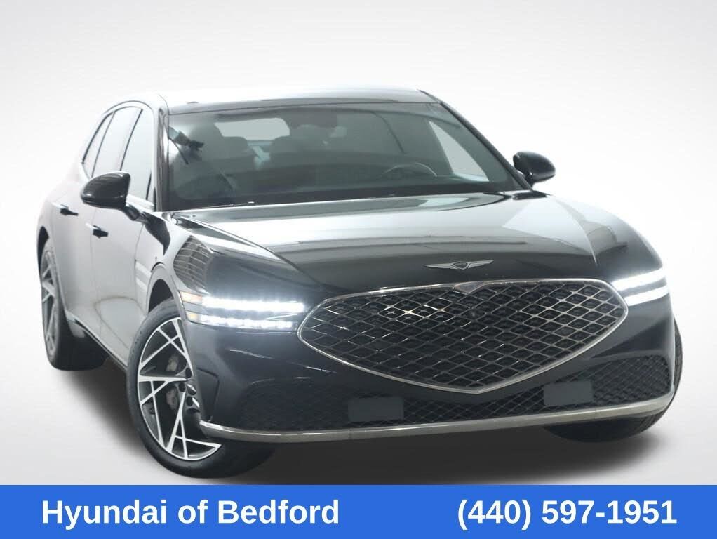 2023 GENESIS G90