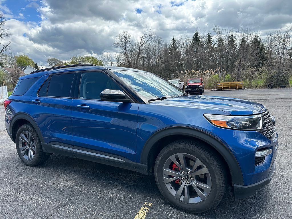 2022 FORD Explorer