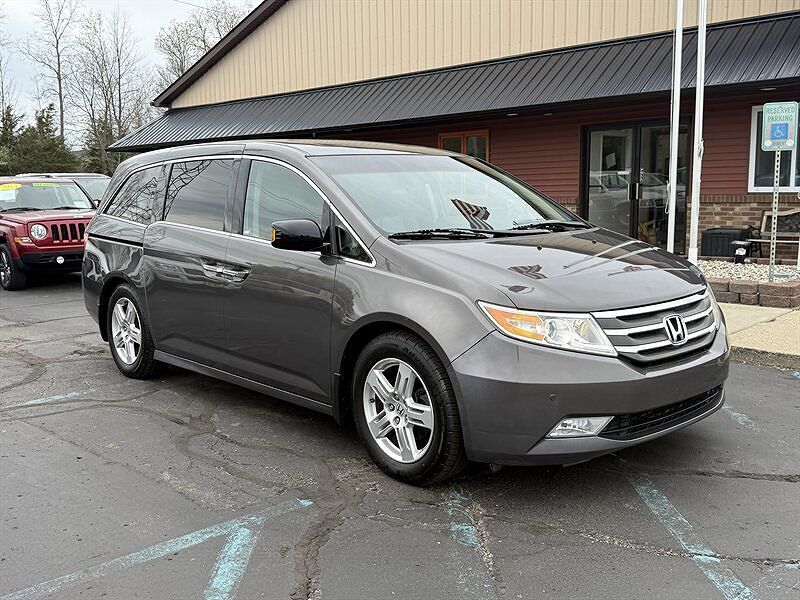 2011 HONDA Odyssey