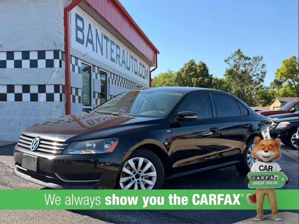 2013 VOLKSWAGEN Passat