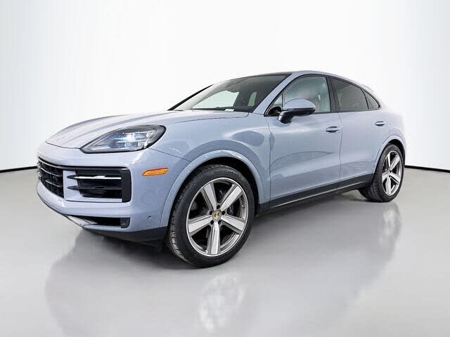 2024 PORSCHE Cayenne