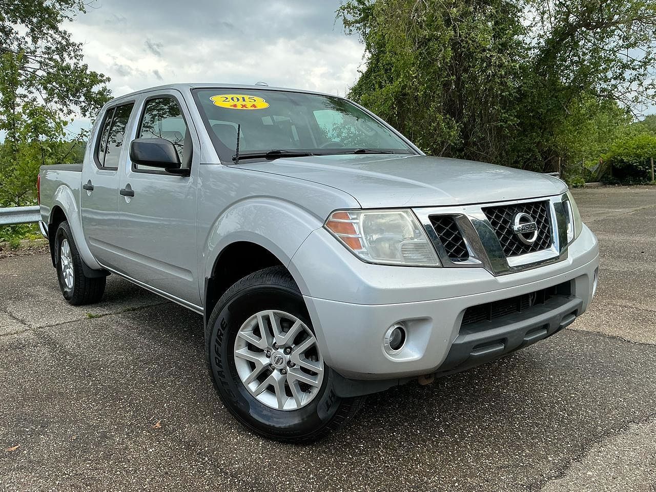 2015 NISSAN Frontier