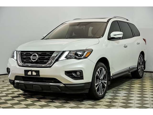 2017 NISSAN Pathfinder
