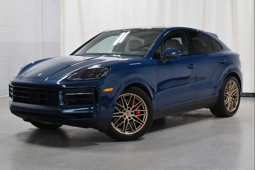 2026 PORSCHE Cayenne