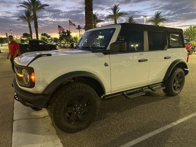 2023 FORD Bronco