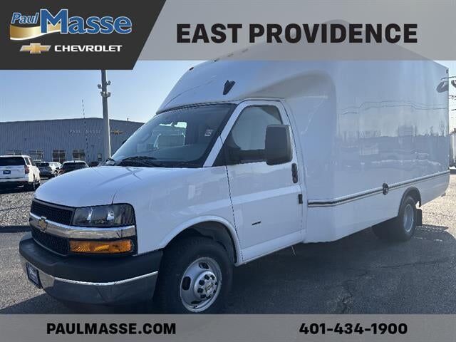 2025 CHEVROLET Express