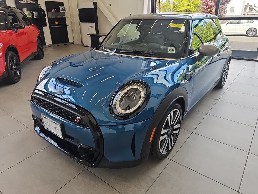 2024 MINI Hardtop