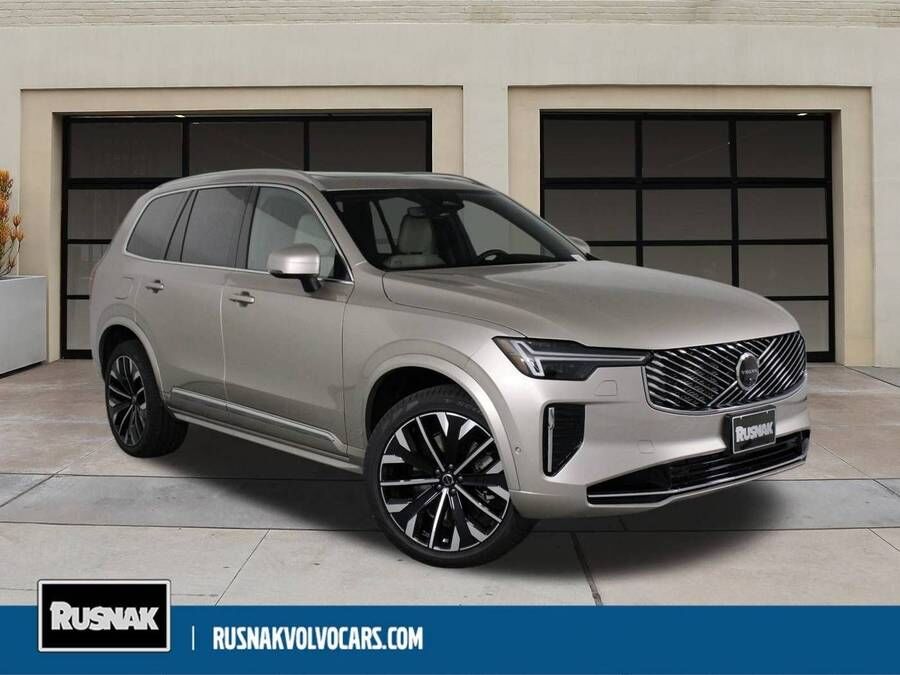 2026 VOLVO XC90