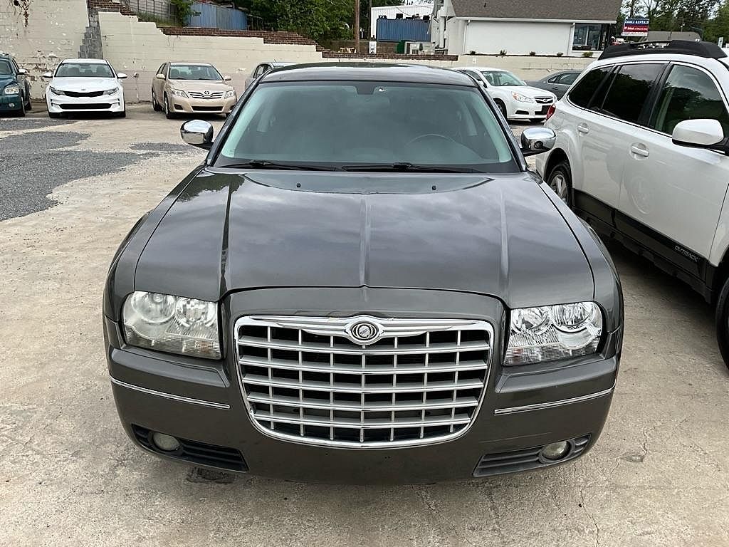 2010 CHRYSLER 300