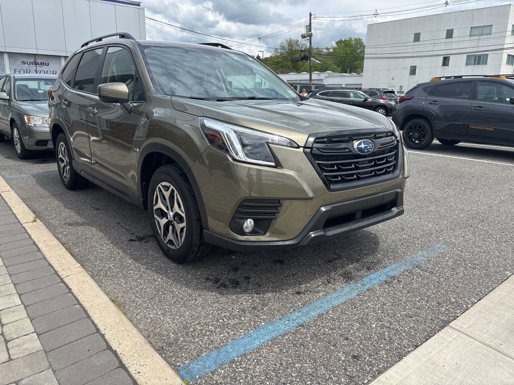 2023 SUBARU Forester