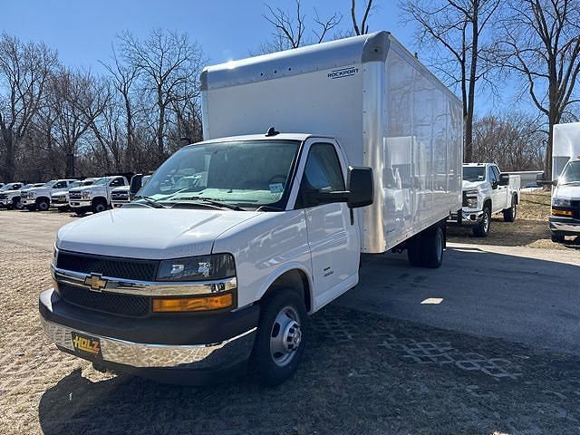 2025 CHEVROLET Express