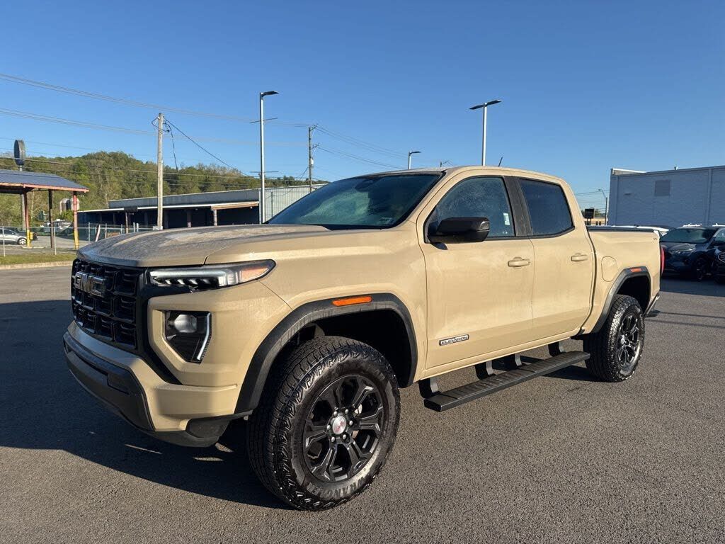 2024 GMC Canyon