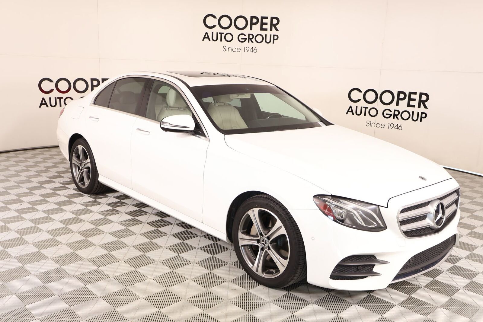 2017 MERCEDES-BENZ E-Class