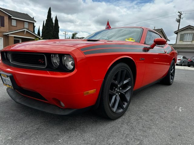 2013 DODGE Challenger