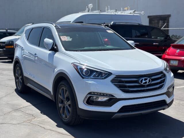 2017 HYUNDAI Santa Fe