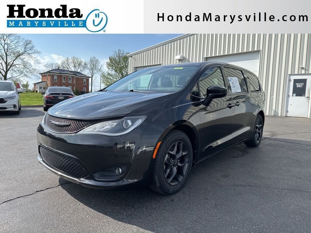 2018 CHRYSLER Pacifica