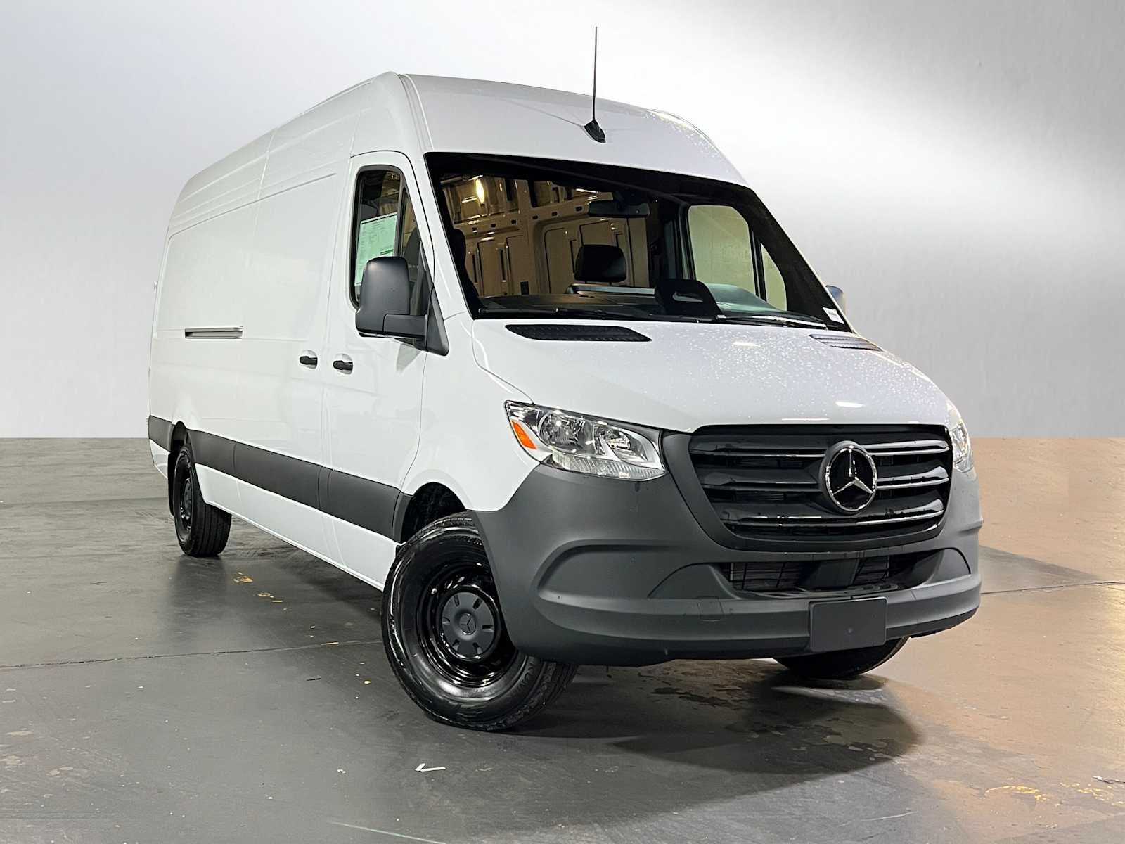 2025 MERCEDES-BENZ Sprinter