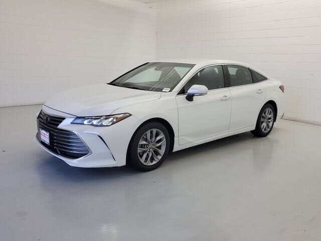2022 TOYOTA Avalon