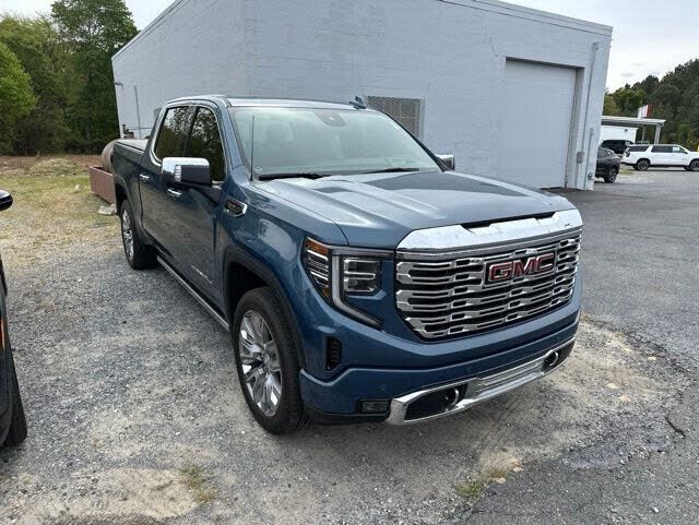 2024 GMC Sierra