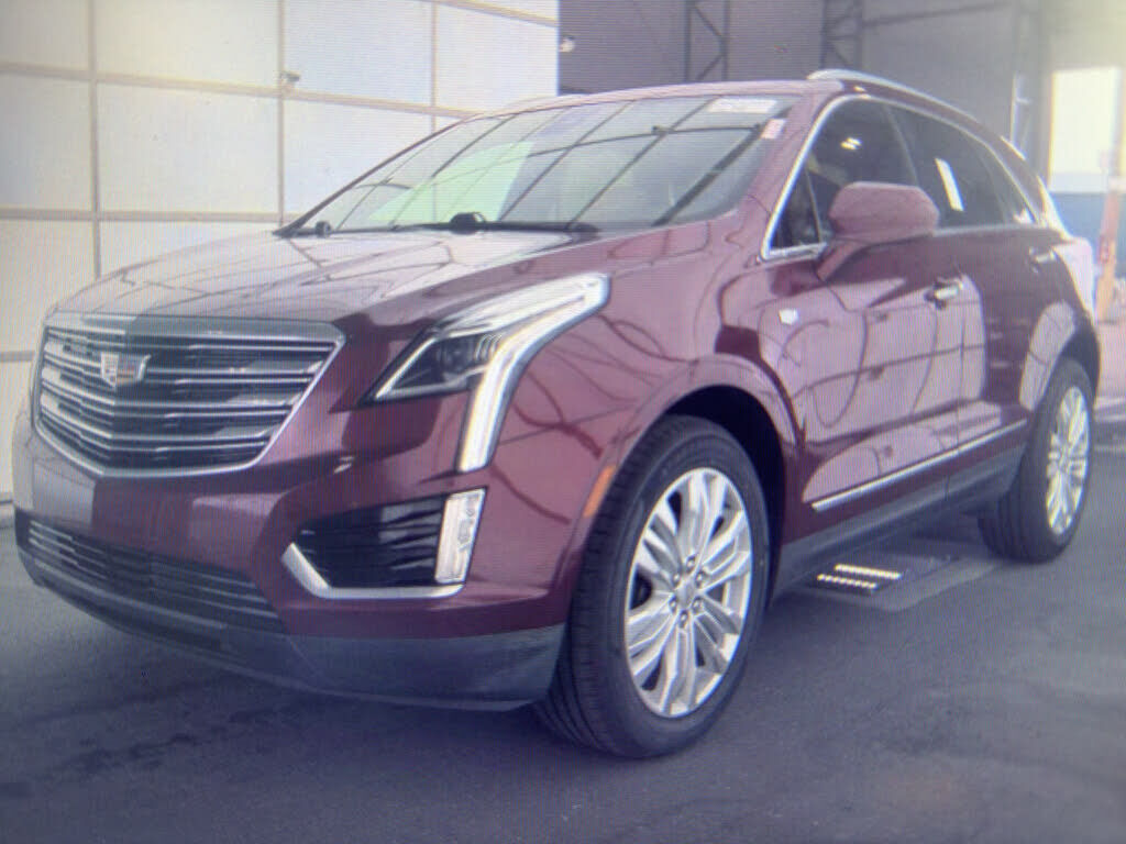 2017 CADILLAC XT5