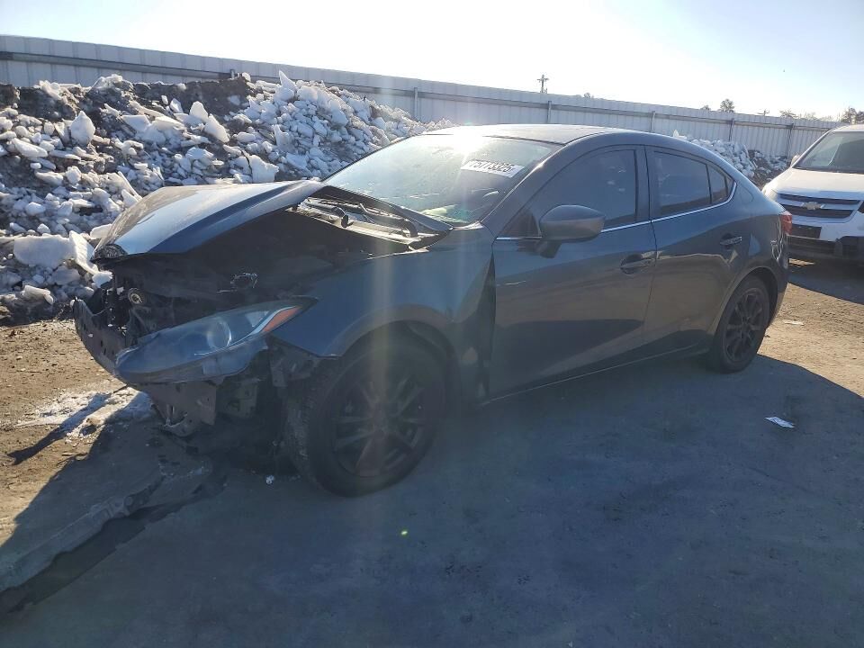 2015 MAZDA Mazda3