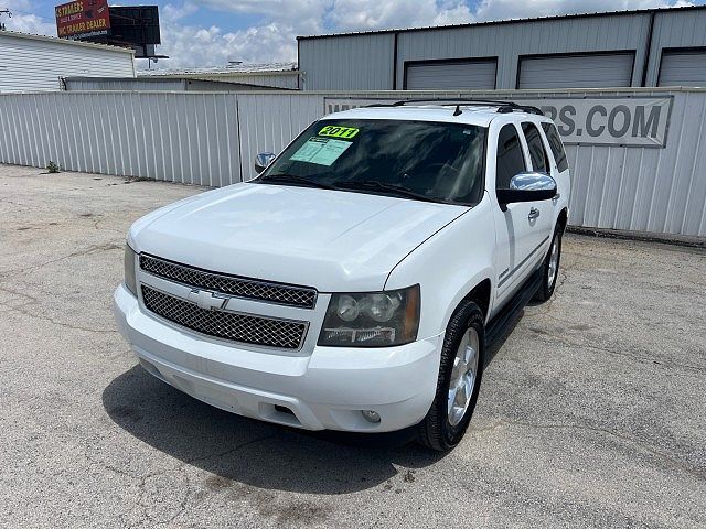 2011 CHEVROLET Tahoe
