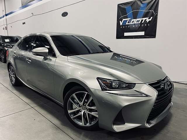 2020 LEXUS IS