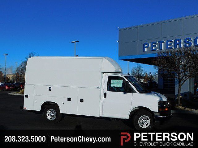 2024 CHEVROLET Express