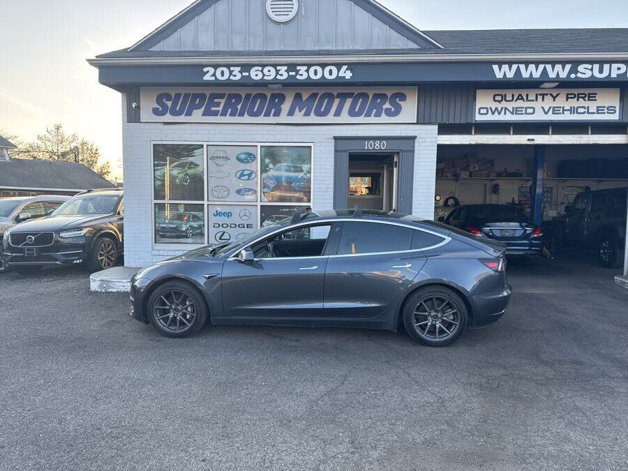 2020 TESLA Model 3
