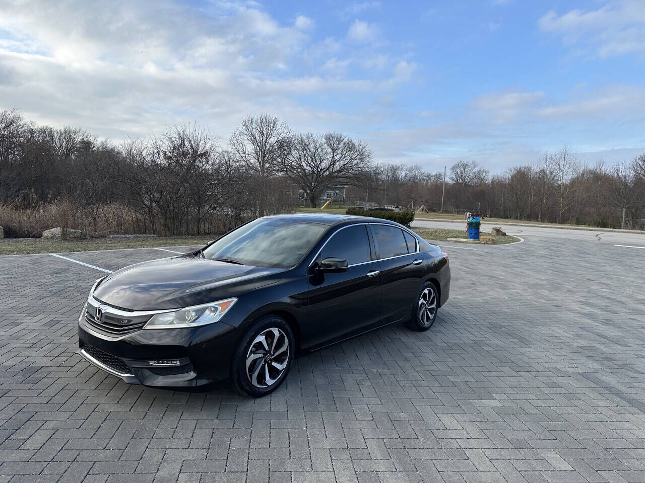 2016 HONDA Accord