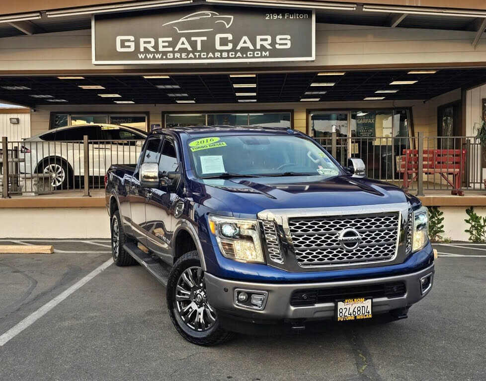 2016 NISSAN Titan