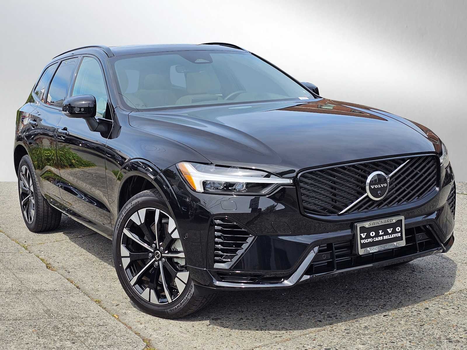 2026 VOLVO XC60