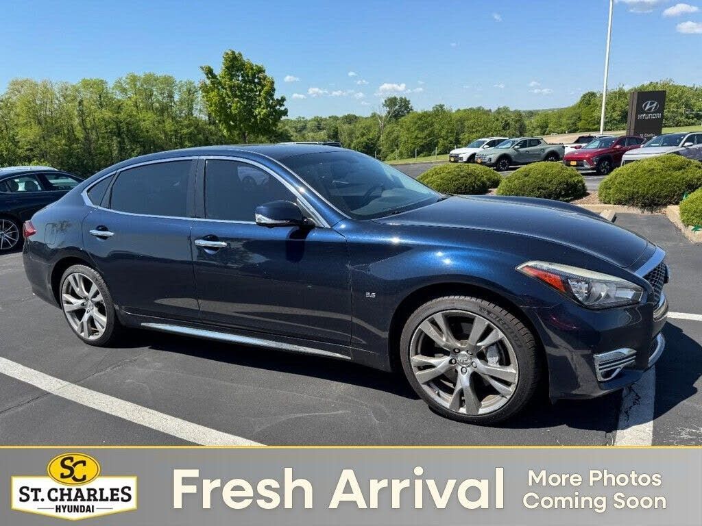 2016 INFINITI Q70L