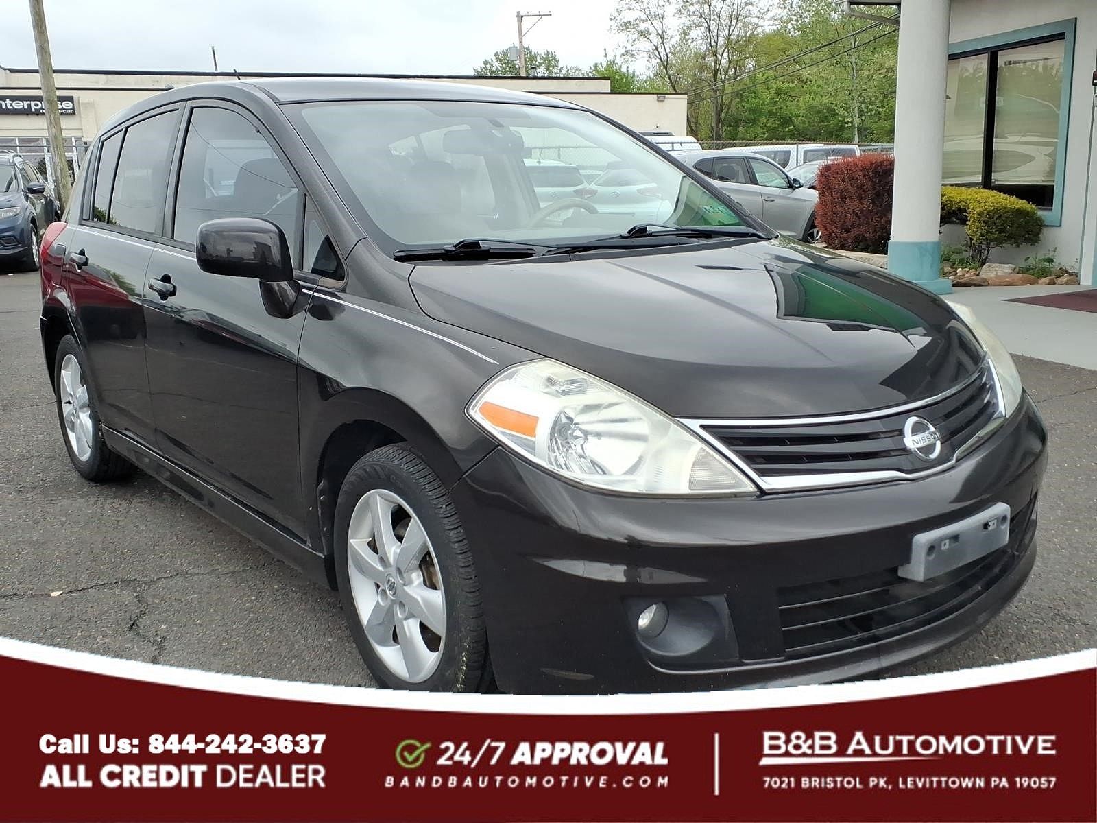 2012 NISSAN Versa