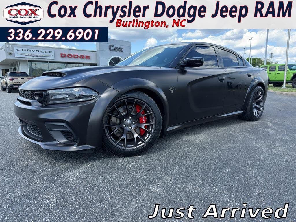 2021 DODGE Charger