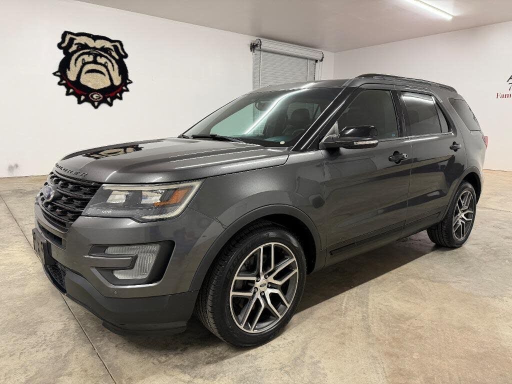2017 FORD Explorer