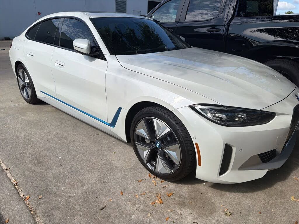 2023 BMW i4
