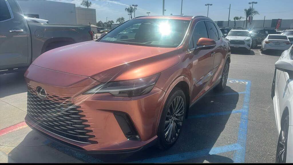 2023 LEXUS RX