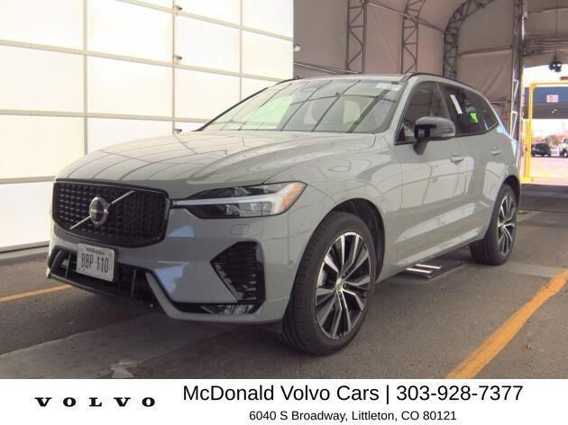 2025 VOLVO XC60